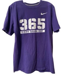 NIKE Men’s Purple & White Graphic “365 Every Damn Day” Size Large